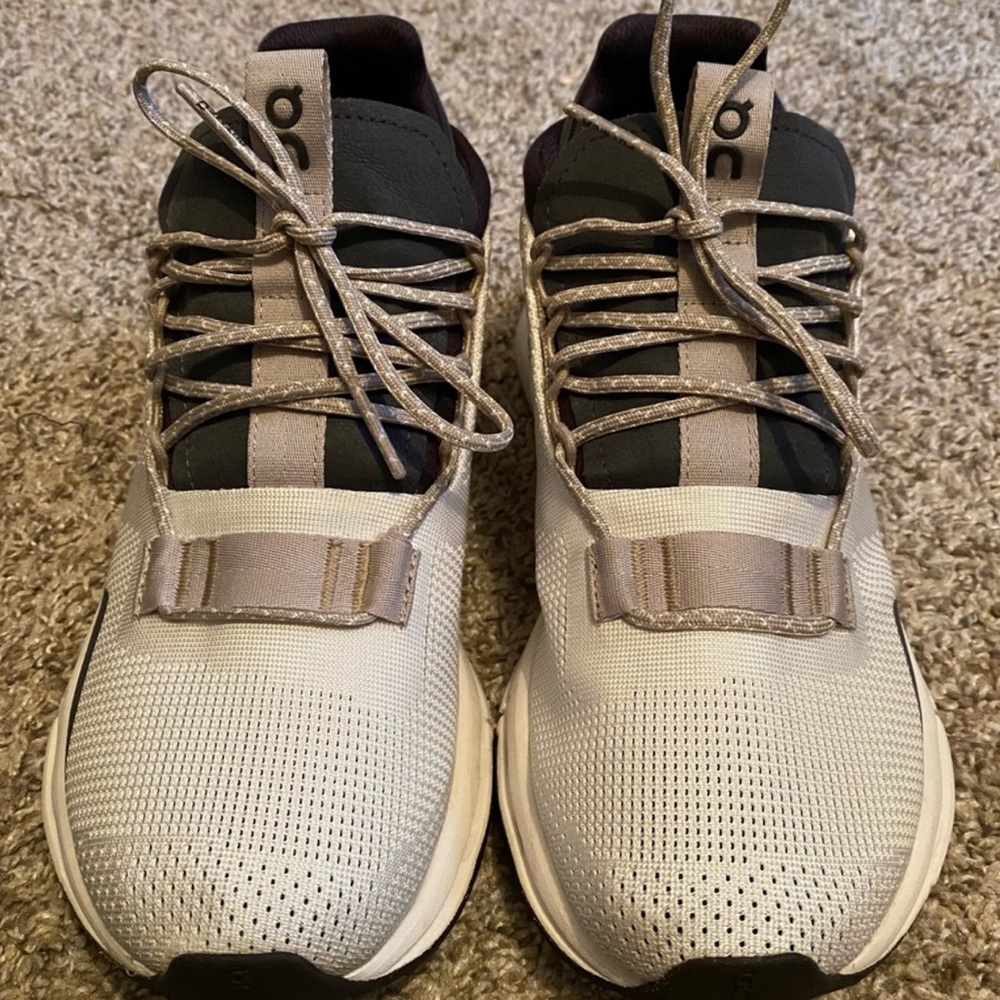 Cloudnova sneakers